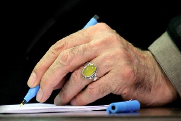 📷مسئولان کشورمان به چه انگشترهایی علاقه دارند + تصاویر