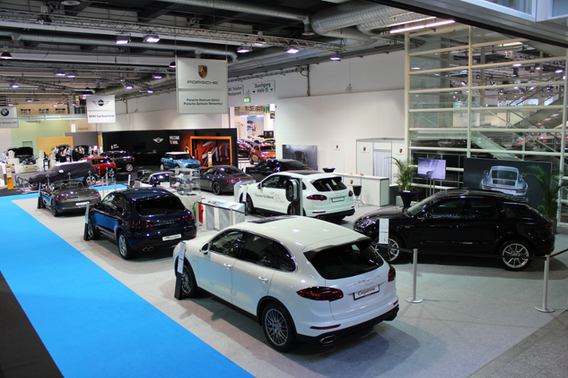 اختلاف قیمت 80 میلیون ریالی برخی از خودروها در بازار /خودرو پژو 2008  سیصد میلیون ریال بیشتر از قیمت جهانی