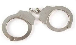 دستگیری ۲ متهم جعل و غصب عنوان ماموران اطلاعات و پلیس مواد مخدر