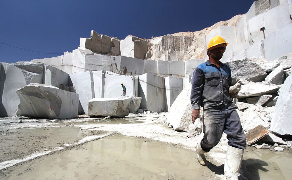 کارخانه سنگ در یک سال گذشته تعطیل شدند/ ۲۶۰۰ واحد تولید سنگ تعطیلی فعالیت خود را متوقف کردند